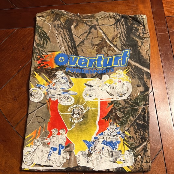 Mens tee - Picture 2 of 2